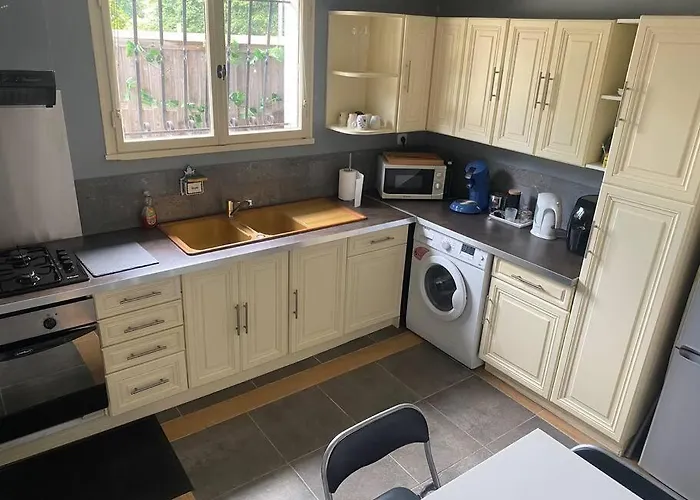 Relaxant Au Bassin Daire